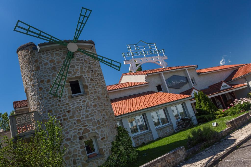 LOGIS Hôtel Le Moulin Des Gardelles Riom Exterior foto